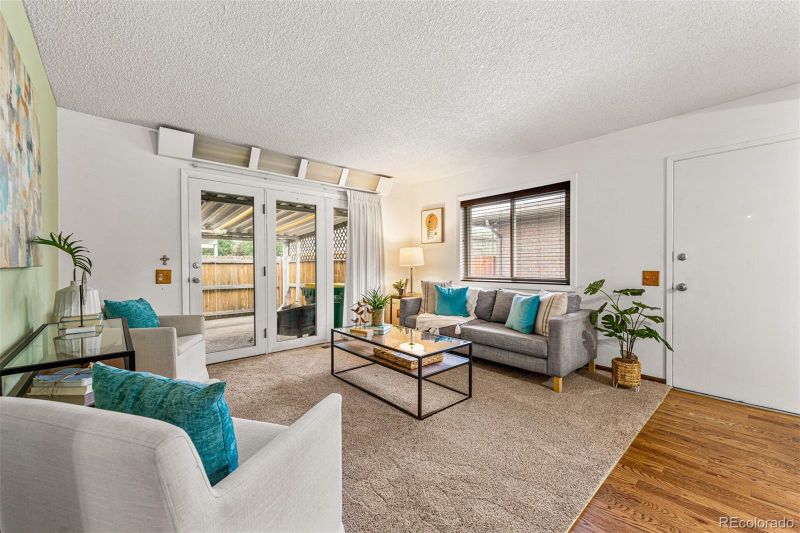 592 S Carr St, Lakewood, CO 80226
