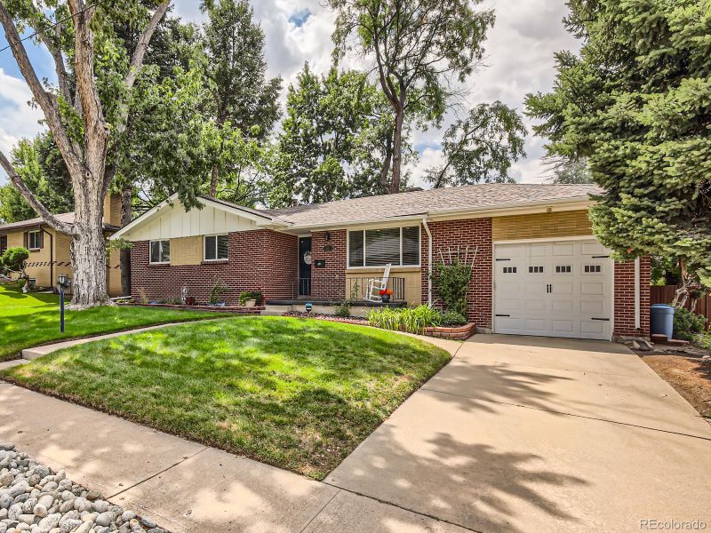 4611 S Huron St, Englewood, CO 80110