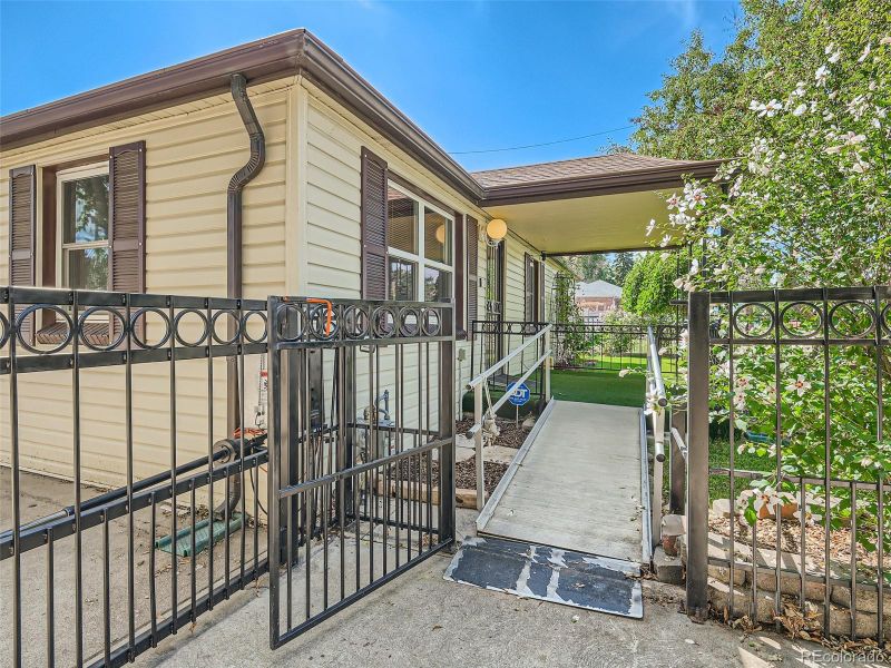7070 E 67th Pl, Commerce City, CO 80022
