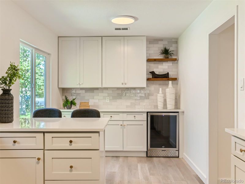 1960 Joliet St, Aurora, CO 80010