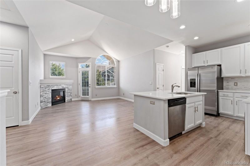 1238 Carlyle Park Cir, Highlands Ranch, CO 80129