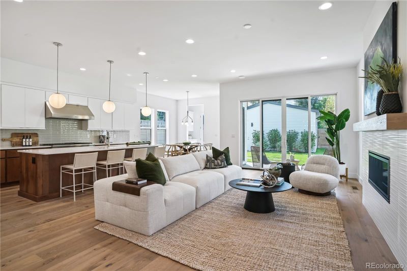 2341 King St, Denver, CO 80211