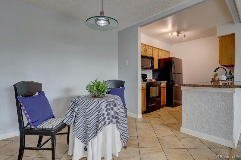 7468 S Alkire St #205, Littleton, CO 80127