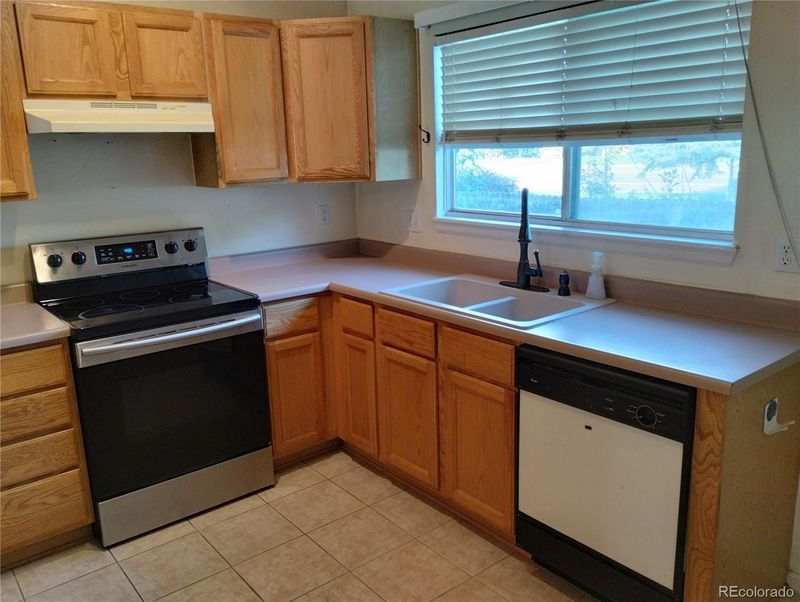 3001 W 107th Pl #F, Westminster, CO 80031