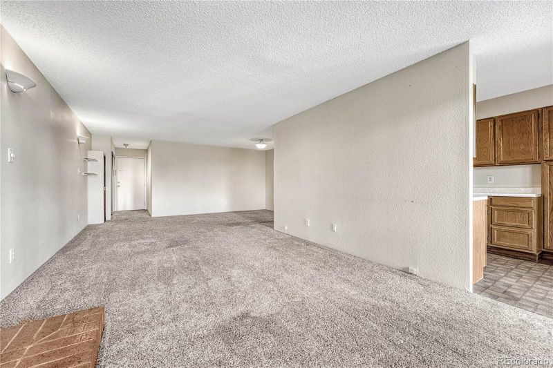 2880 S Locust St #S501, Denver, CO 80222