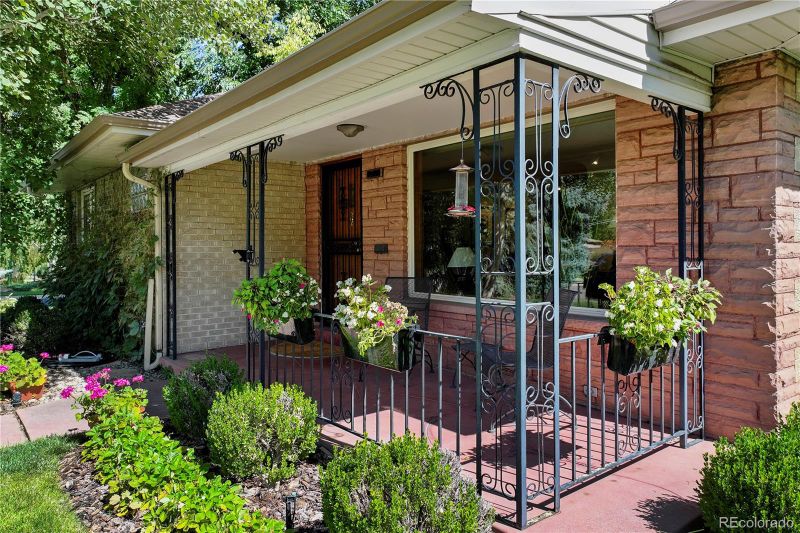 700 S Jackson St, Denver, CO 80209