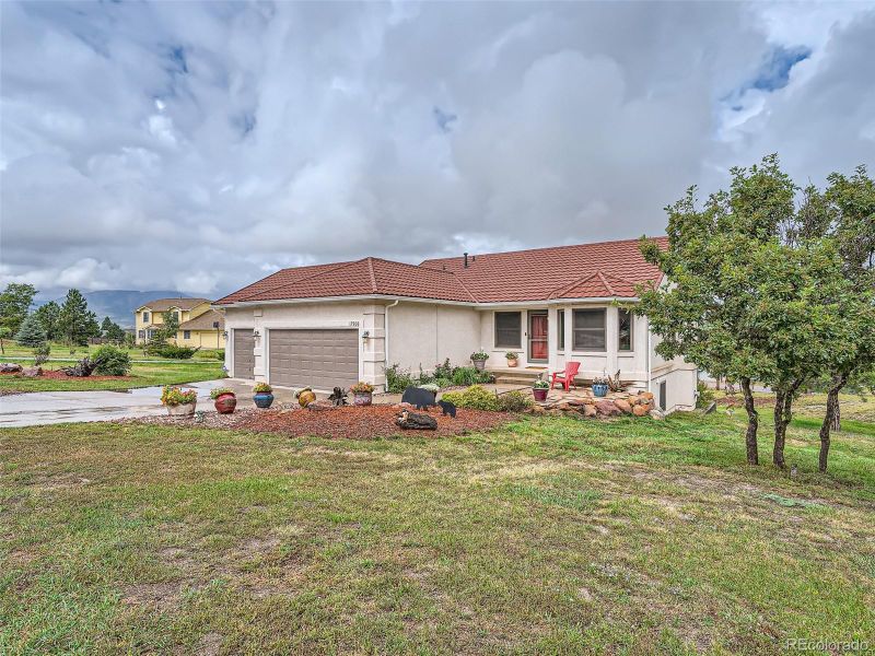 17908 New London Rd, Monument, CO 80132