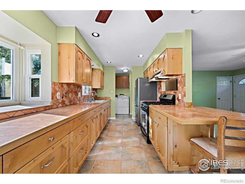 532 N Impala Dr, Fort Collins, CO 80521