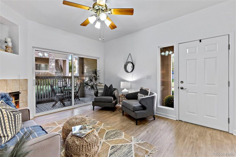 9991 E Idaho Cir #102, Aurora, CO 80247