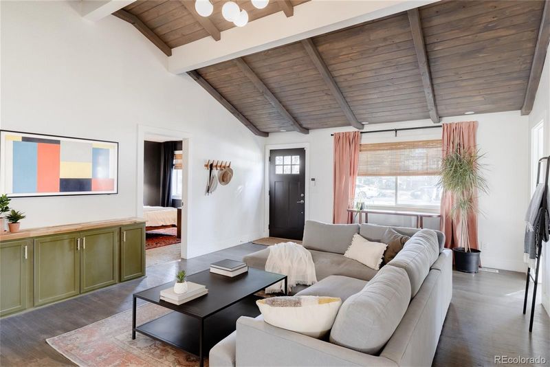 1595 S Bellaire St, Denver, CO 80222