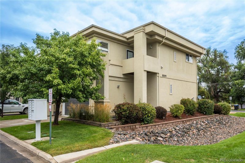 8209 W 54th Ave #A, Arvada, CO 80002