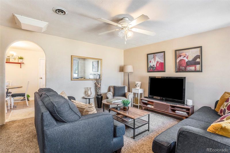 5430 Magnolia St, Commerce City, CO 80022