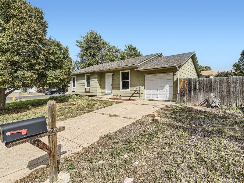 17970 E Mexico Dr, Aurora, CO 80017