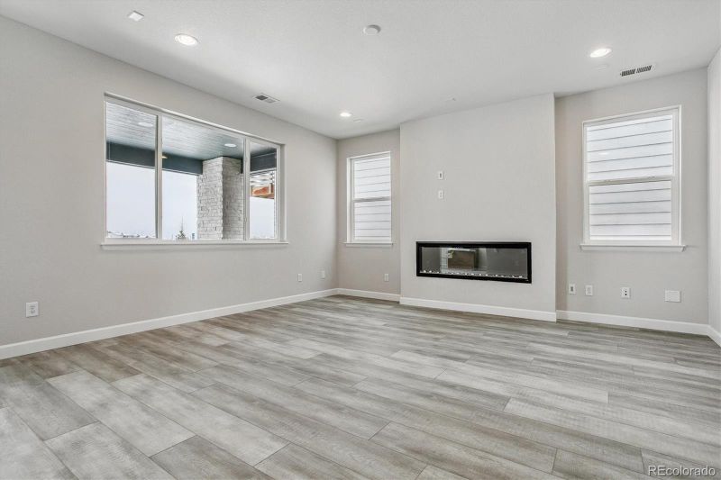 8517 Butte Creek St, Littleton, CO 80125