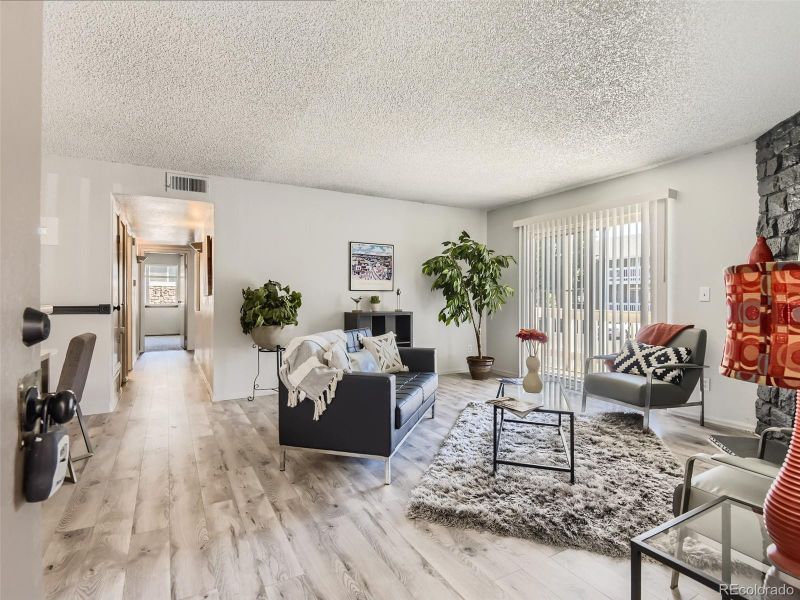 18023 E Ohio Ave #104, Aurora, CO 80017