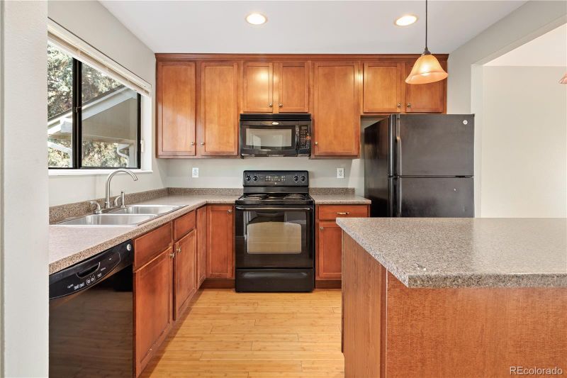 7942 W 90th Ave #101, Westminster, CO 80021