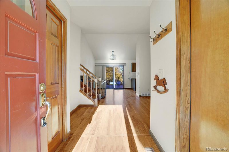 417 Eisenhower Dr, Louisville, CO 80027