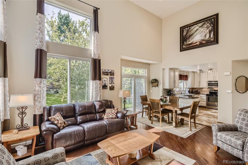 10233 Sagecrest St, Highlands Ranch, CO 80126
