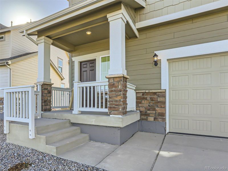 663 Heartland Dr, Bennett, CO 80102