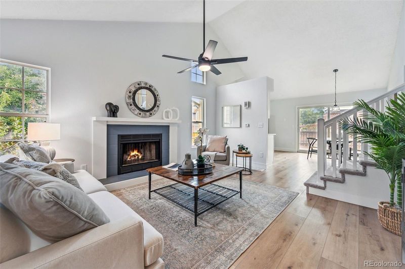 10258 Halleys Way, Littleton, CO 80125