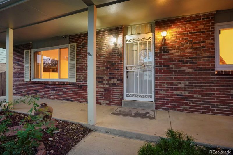 1477 S Wheeling Cir, Aurora, CO 80012