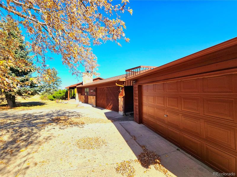 2160 Meadow Green Cir, Franktown, CO 80116