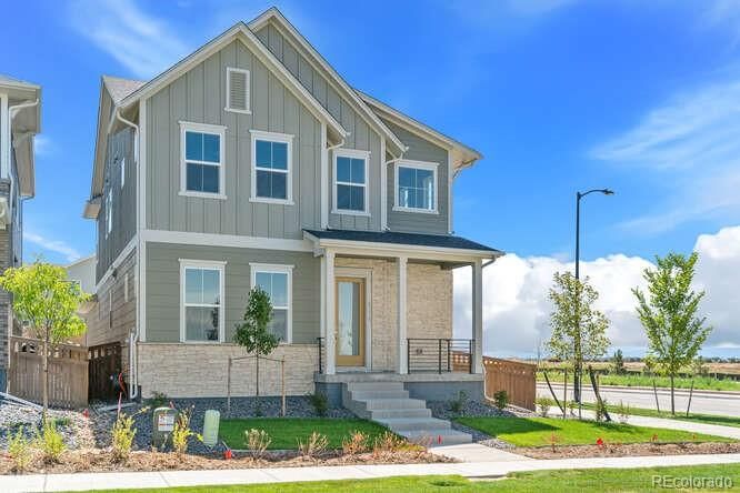 6274 N Lisbon St, Aurora, CO 80019