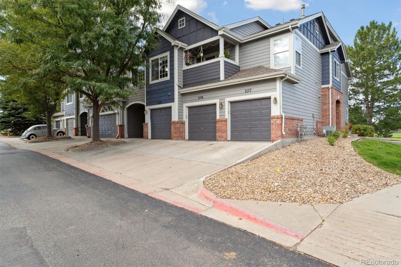 1625 S Danube Way #105, Aurora, CO 80017