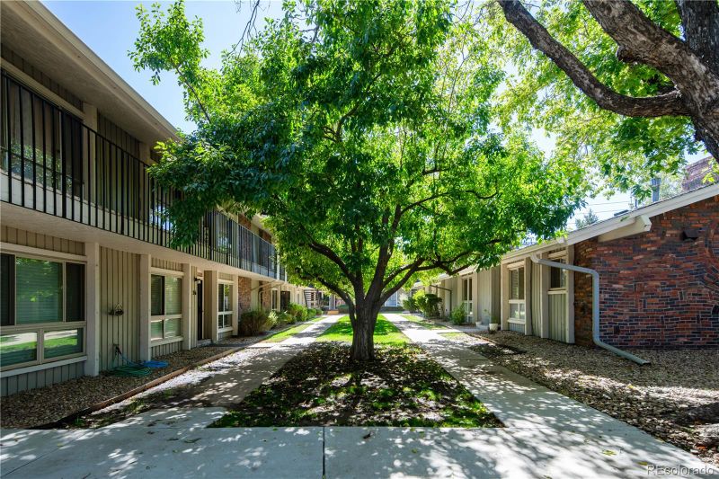 6495 E Happy Canyon Rd #34, Denver, CO 80237