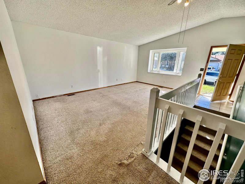 830 Douglas Pl, Berthoud, CO 80513