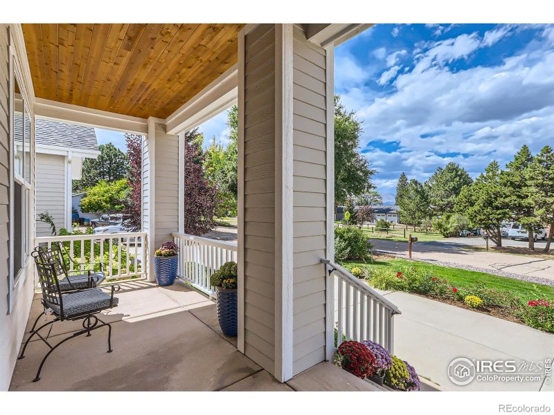 8858 Marathon Rd, Niwot, CO 80503