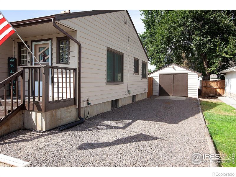 614 Columbine St, Sterling, CO 80751
