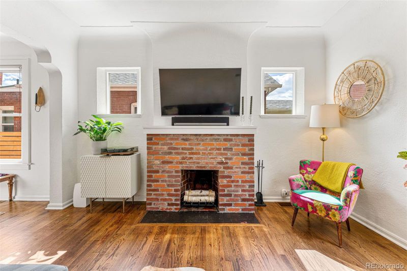 4226 Umatilla St, Denver, CO 80211