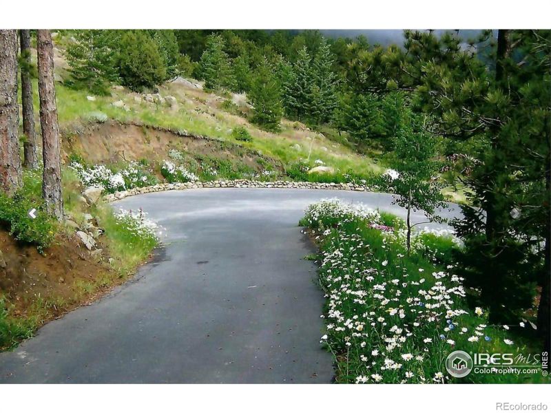 6138 Sunshine Canyon Dr, Boulder, CO 80302