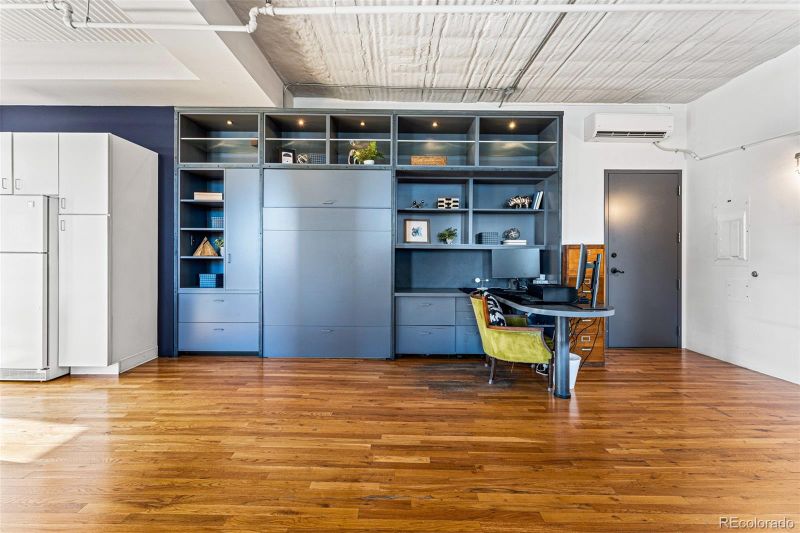 2261 Blake St #5A, Denver, CO 80205