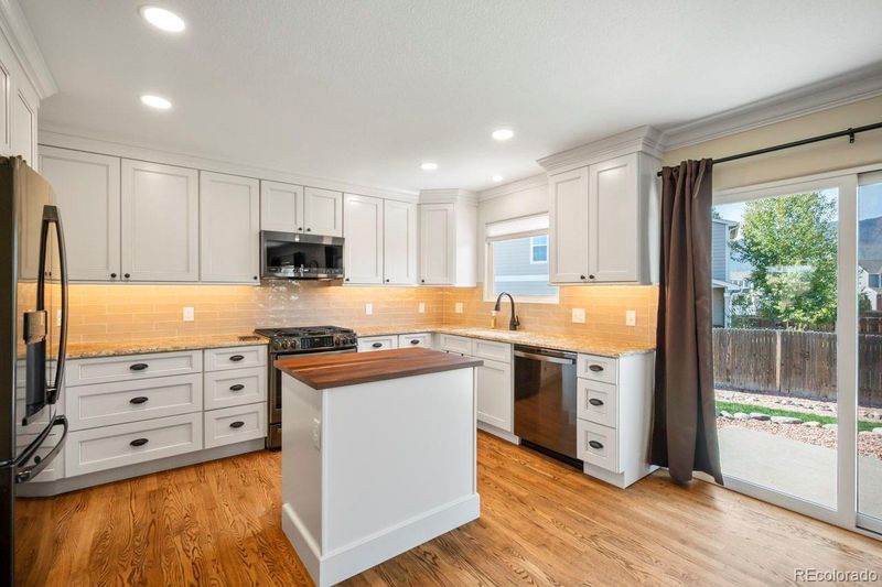 17423 Crestview Ct, Monument, CO 80132