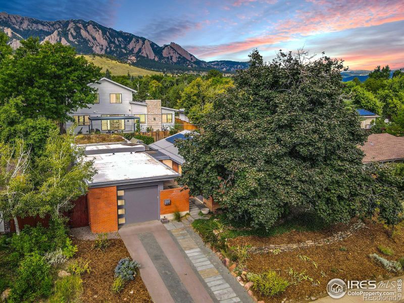 1145 Edinboro Dr, Boulder, CO 80305
