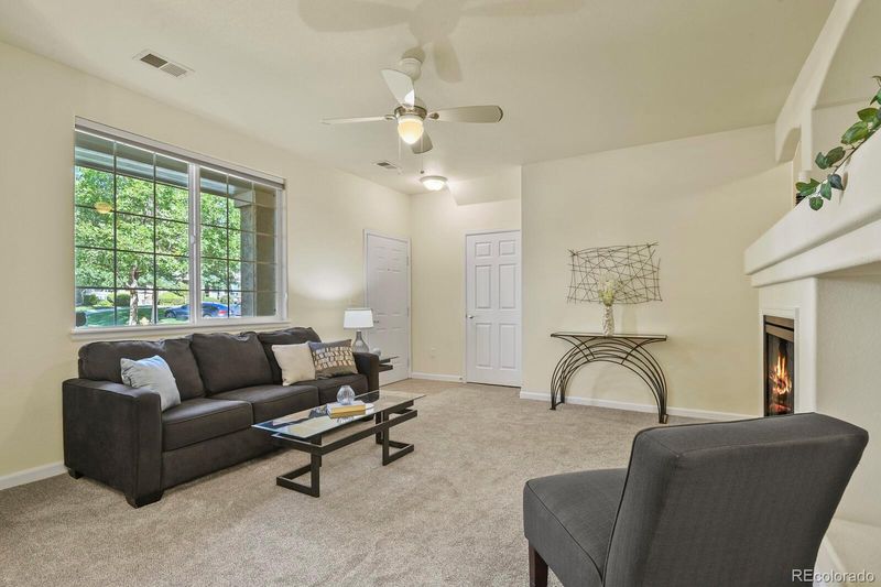 22650 E Ontario Dr #104, Aurora, CO 80016