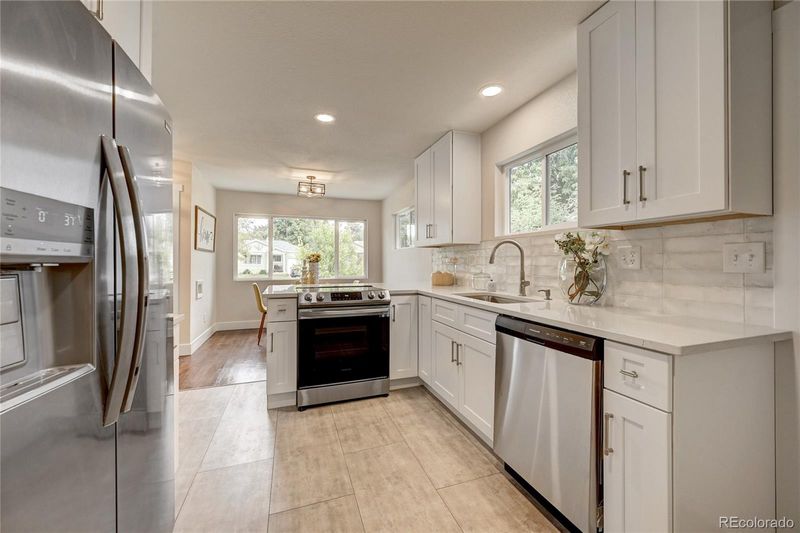 2257 Geneva St, Aurora, CO 80010