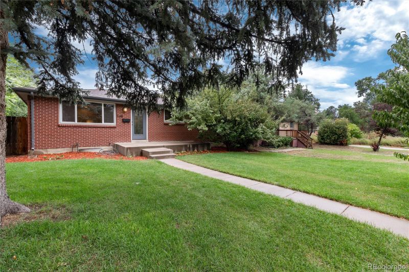 2645 S Josephine St, Denver, CO 80210