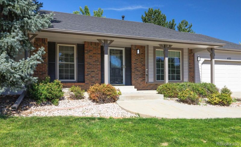 483 E Irish Ave, Littleton, CO 80122