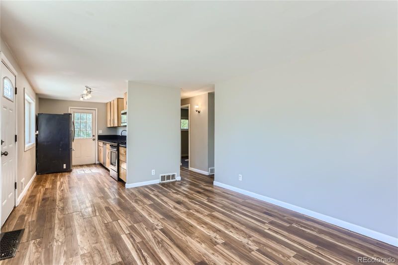 6661 Ash St, Commerce City, CO 80022