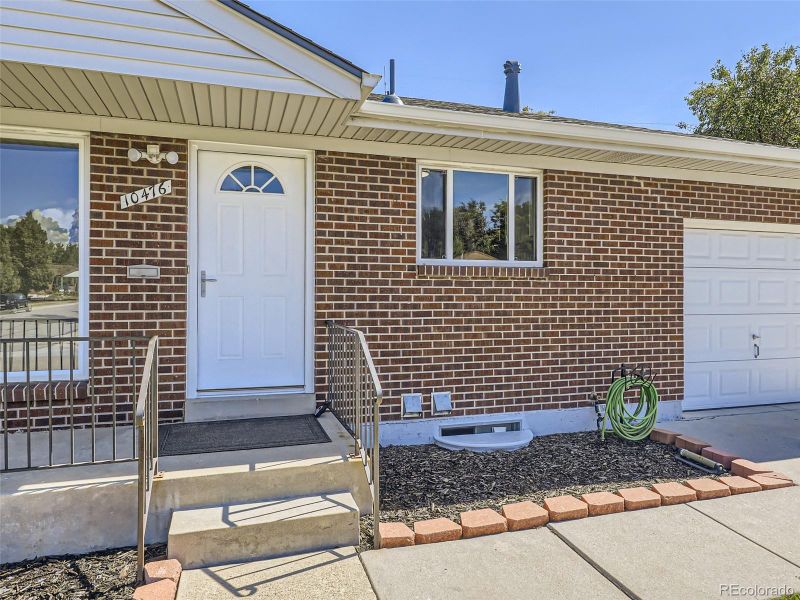 10476 Pearl St, Northglenn, CO 80233