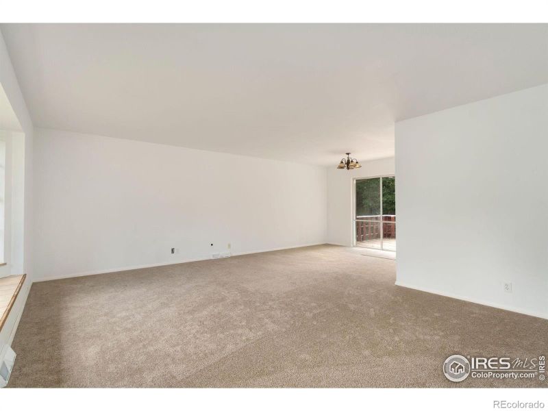 1601 Lakeridge Ct, Fort Collins, CO 80521