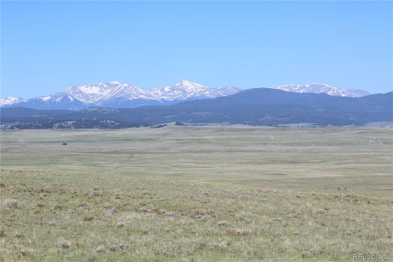 156 Chekhili Trl, Hartsel, CO 80449