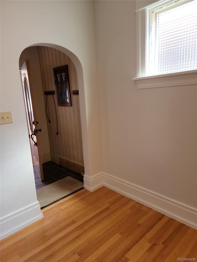 203 W 9th St, Leadville, CO 80461