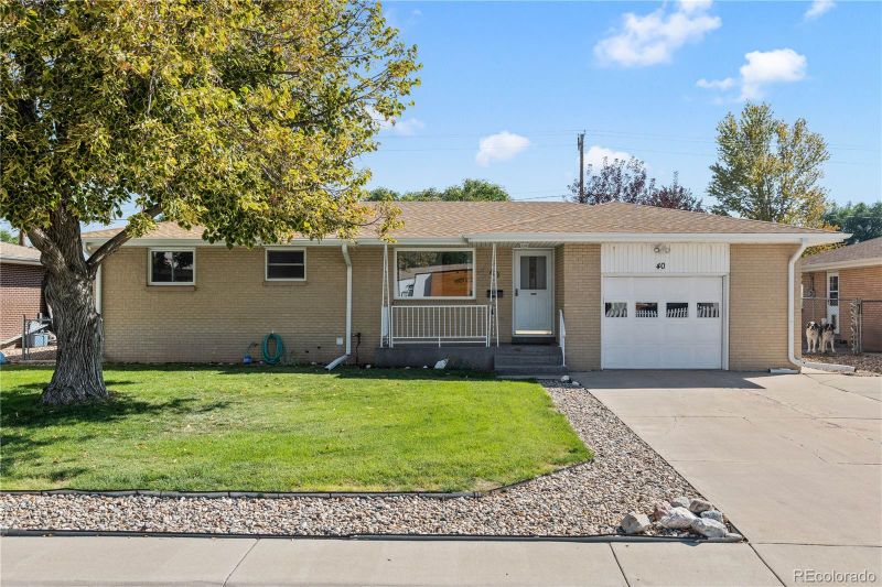 40 S 13th Ave, Brighton, CO 80601