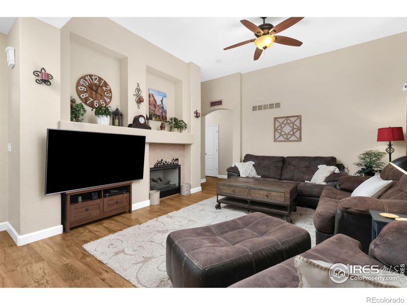 5115 Mt St Vrain Ave, Frederick, CO 80504