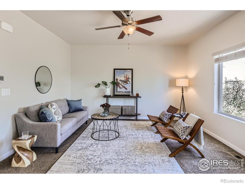 2350 Bowen Ln, Berthoud, CO 80513