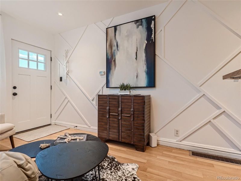 617 Osceola St, Denver, CO 80204